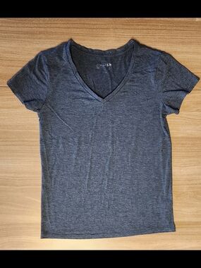 Mudd Charcoal V-Neck Short Sleeve Tee
